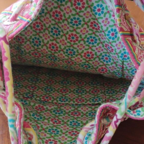 Colorful Quilted Tote Bag Size: 13" X 15" (1018) - Picture 3 of 6